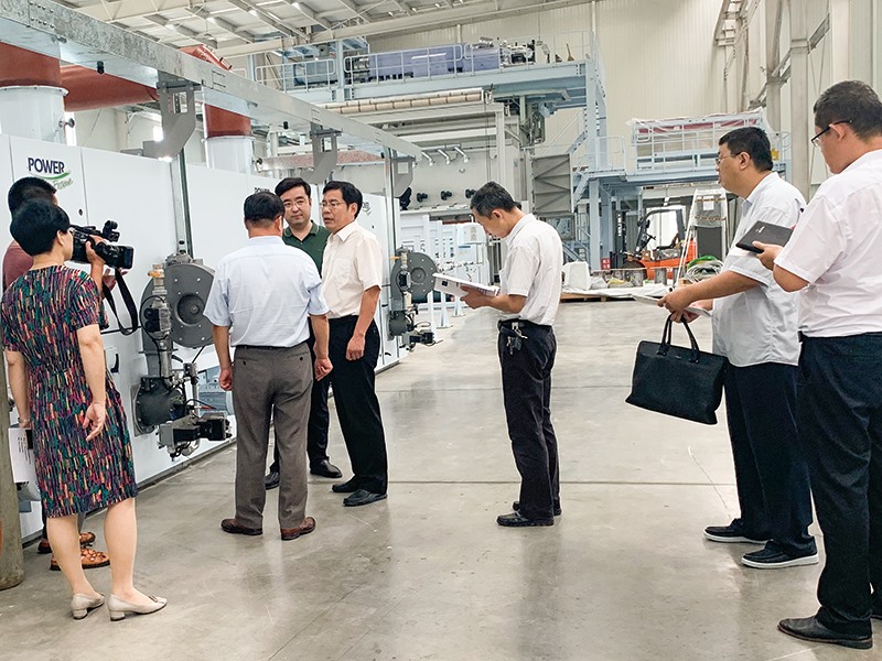 德州市運河區(qū)黨工委副書記、管委會副主任楊洪利到廠指導